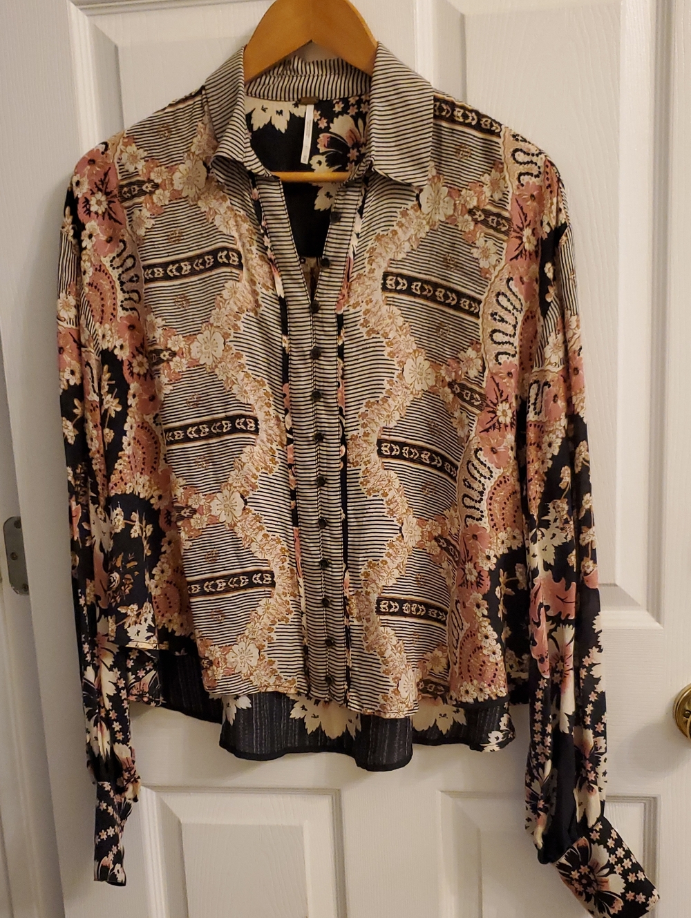 Free People Virgo Baby Buttondown Blouse - Picture 3 of 8
